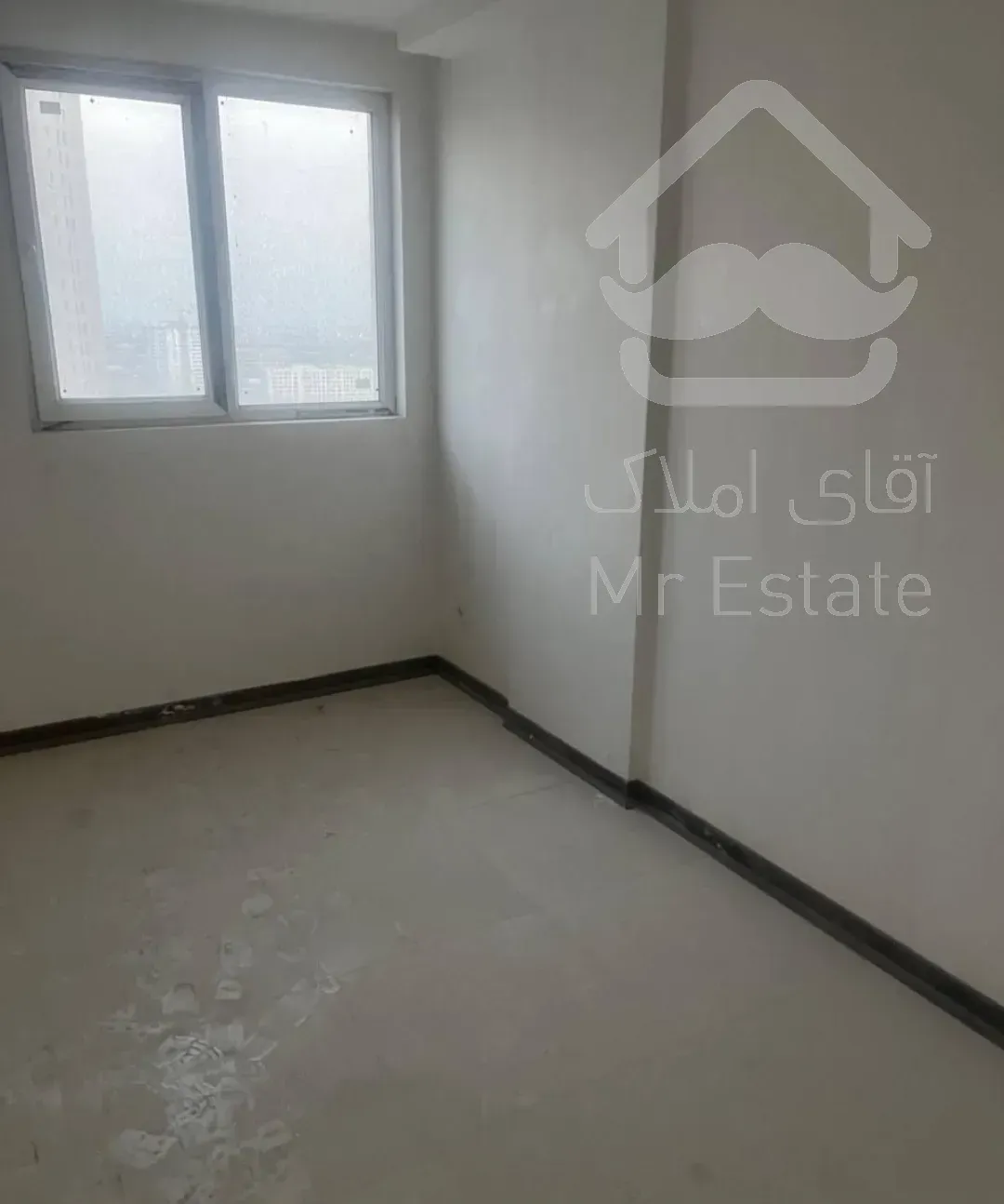 واحد ۹۰ متری در فردوس تخلیه، آماده تحویل