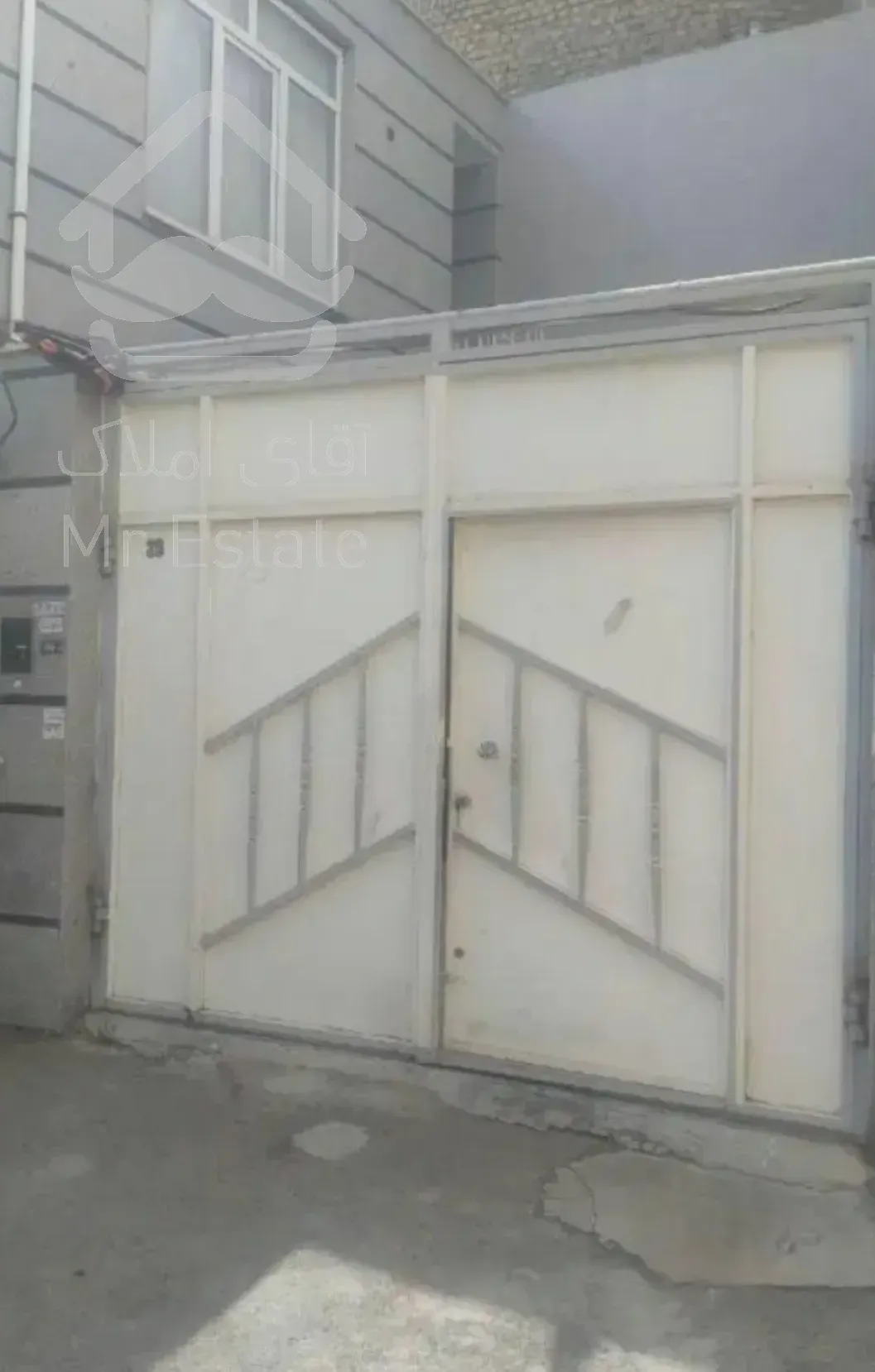 فروش خانه ویلایی شمالی دوطبقه ونیم