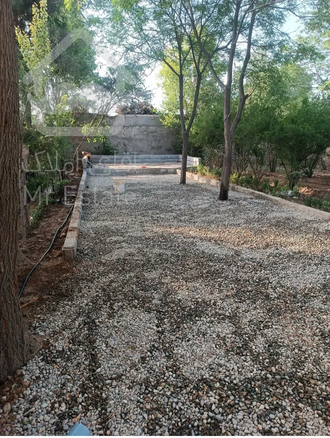 زمین ۴۹۰ متری