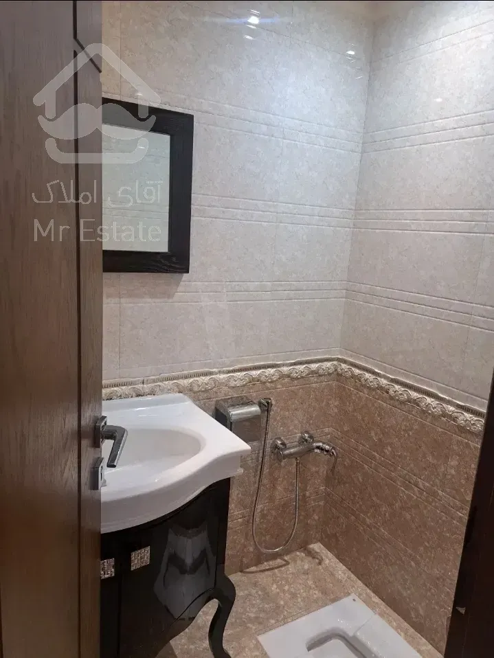 ۱۳۵متر بلوار دریا ۲پارکینگ سندی