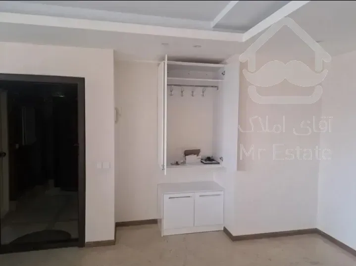 ۱۳۵متر بلوار دریا ۲پارکینگ سندی