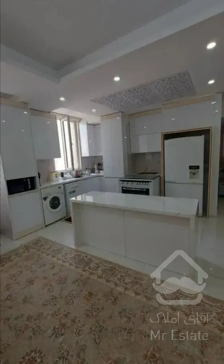 فردیس، تاپ لوکیشن