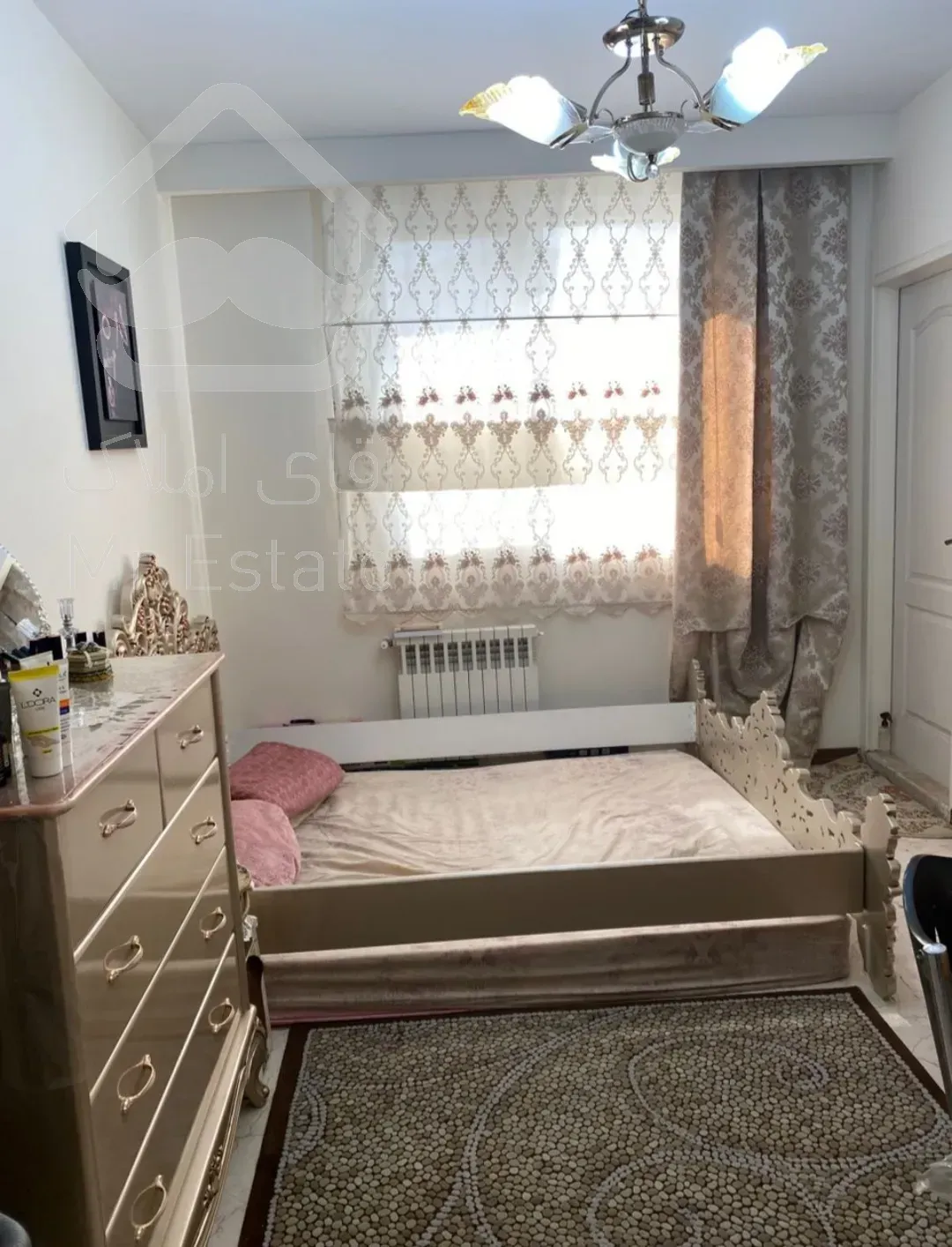 فروش یک واحد آپارتمان در صد دستگاه