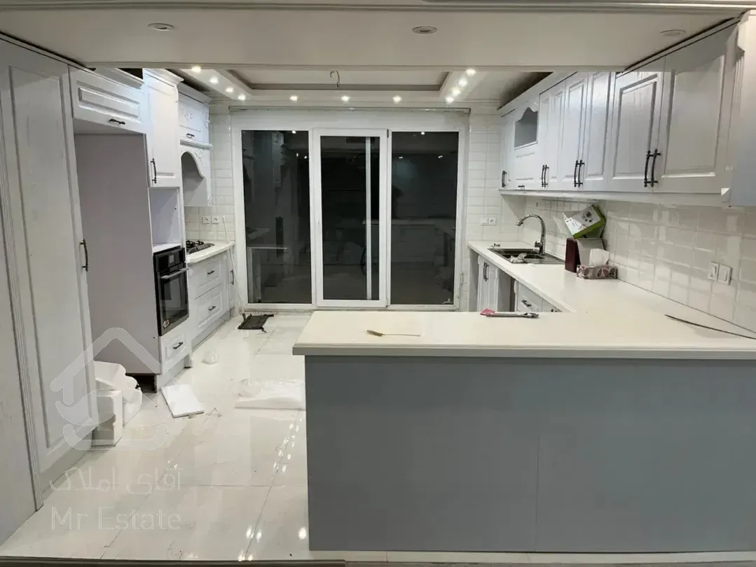 ۲۷۰ متر /بازسازی شده/شهرک راه اهن