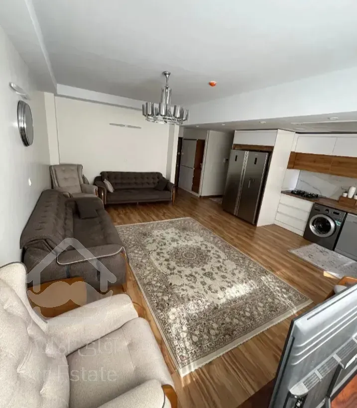 ۹۲ متر خوش نقشه فول امکانات