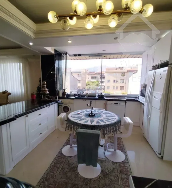 ۱۴۴ متر آپارتمان شیک و نوسازی شده