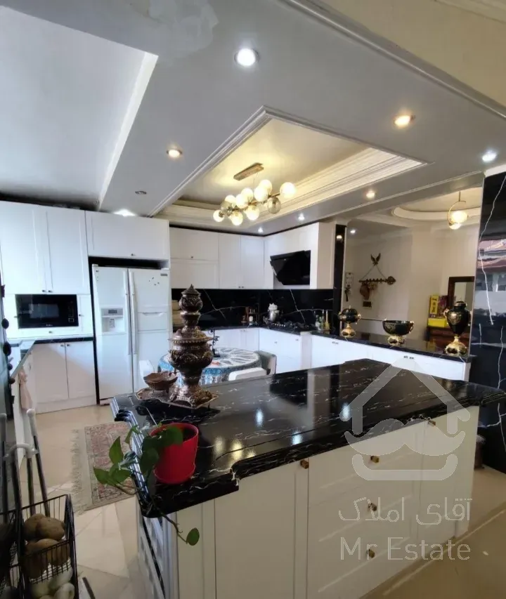 ۱۴۴ متر آپارتمان شیک و نوسازی شده