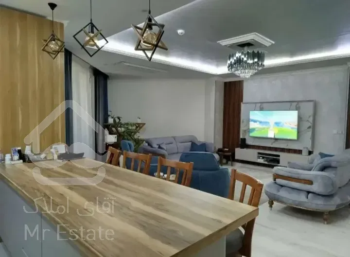 آپارتمان ۱۲۷ متری در سرو آزاد