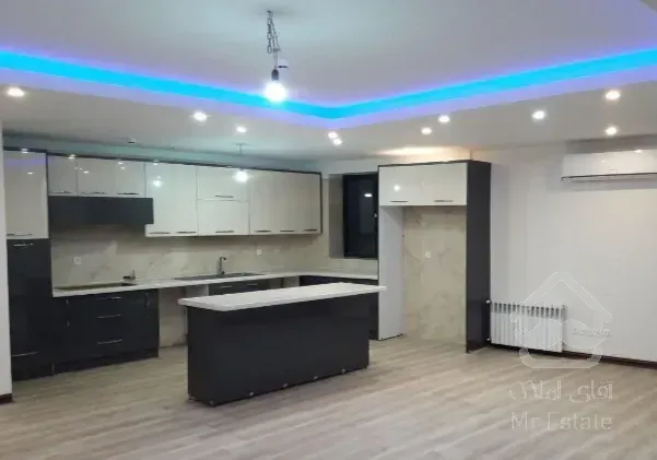 ۱۲۷ متر آپارتمان بی نظیر در بهترين موقعیت