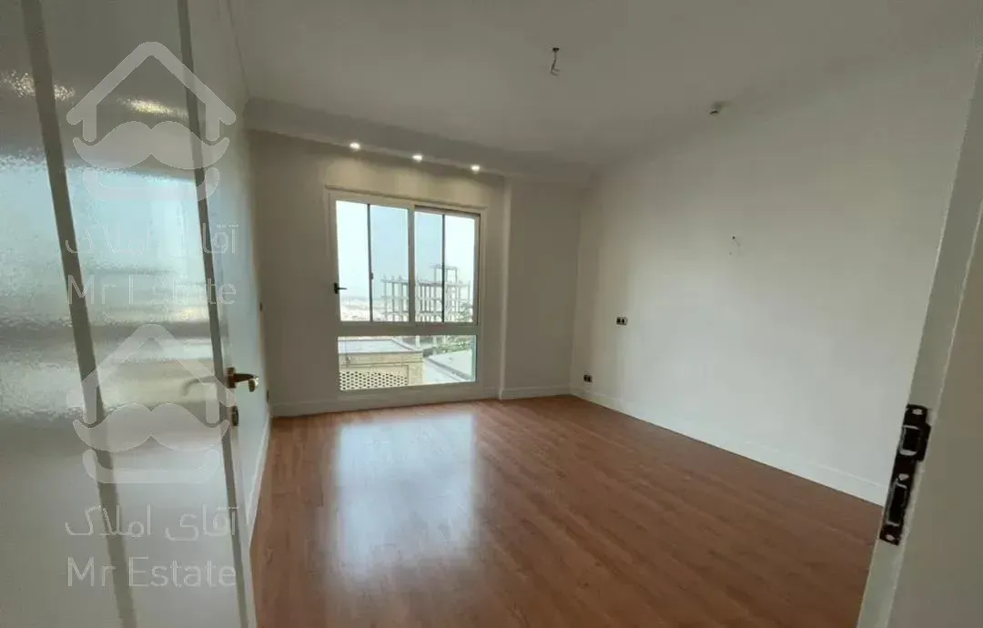 ۱۱۰متر/رو به آفتاب/زعفرانیه