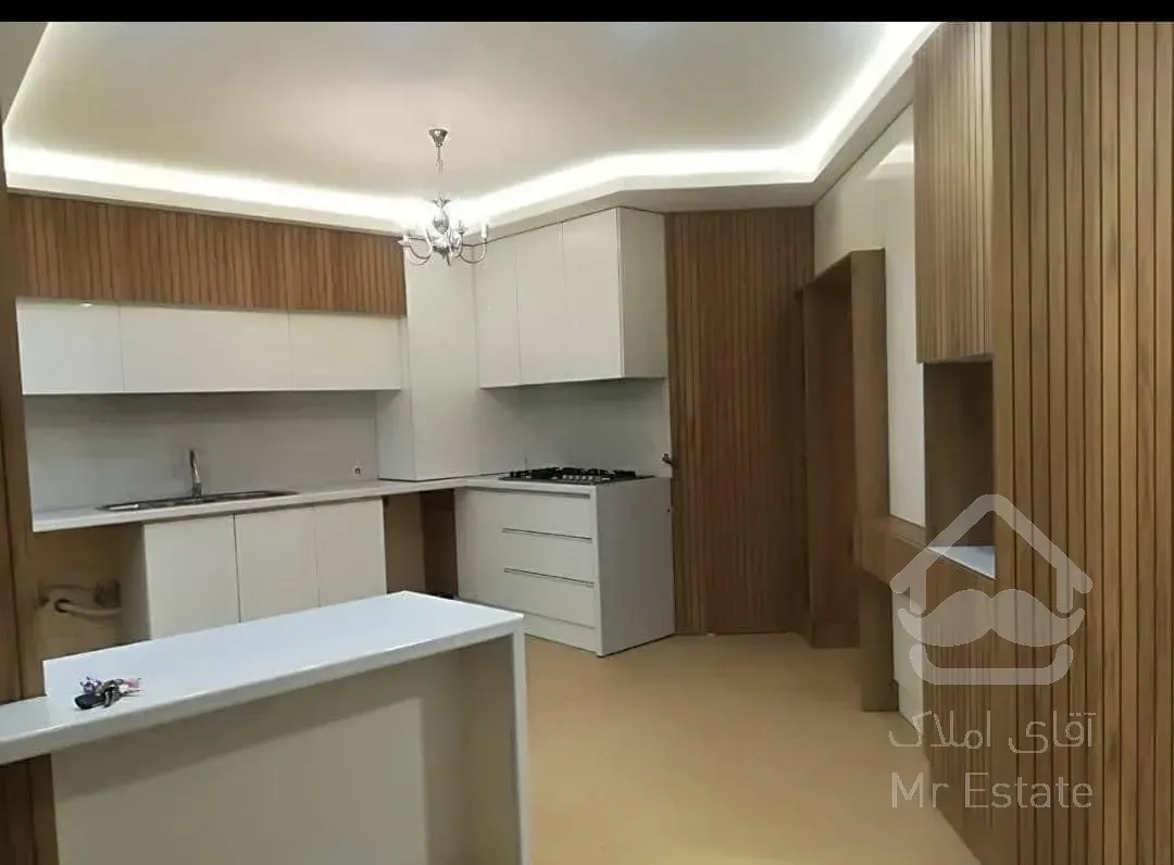 اپارتمان ۱۲۰ متری دو خواب کم واحد