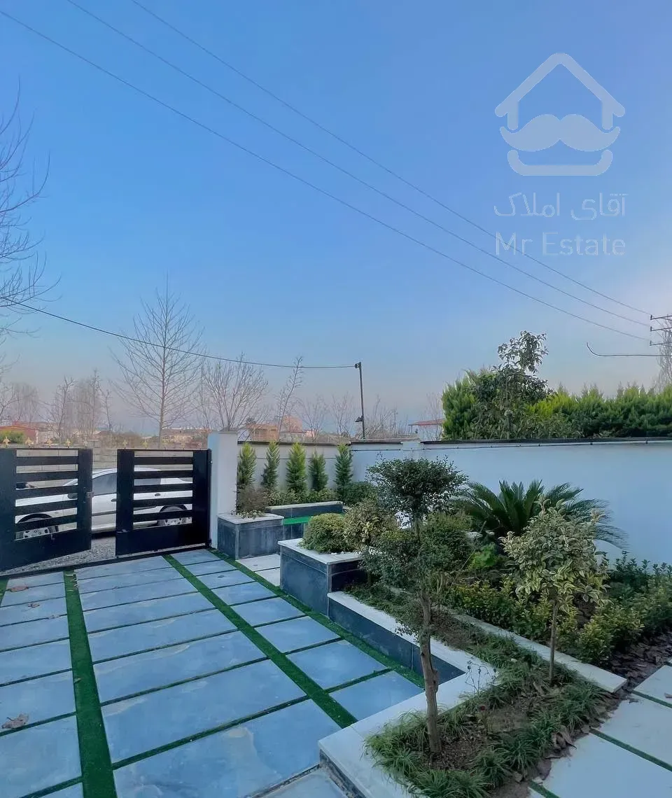 ویلا باغچه ۱۶۰ متر شهرکی سند‌تک‌برگ