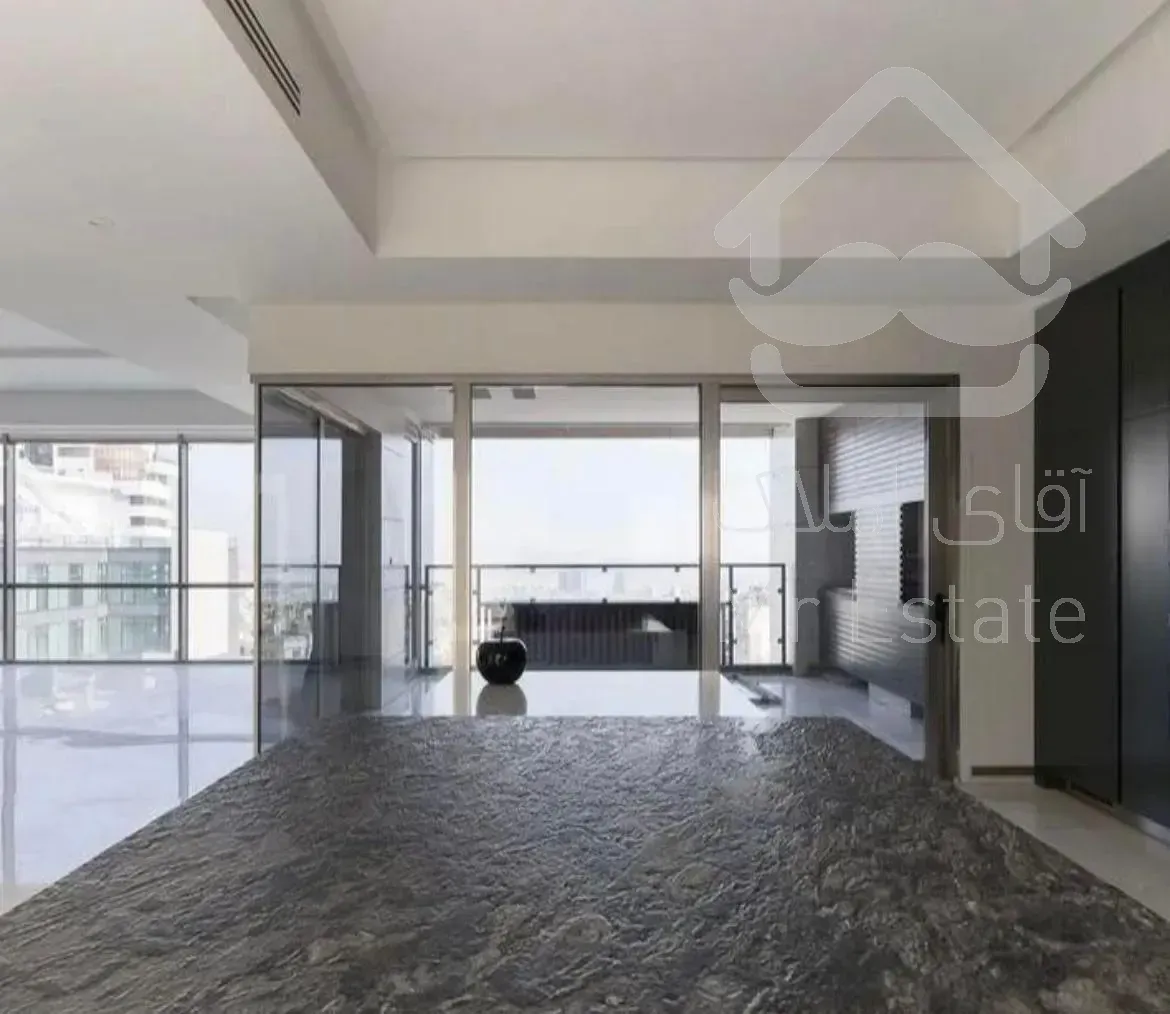 بلوار سجاد - آپارتمان ۳۲۵ متر فول امکانات