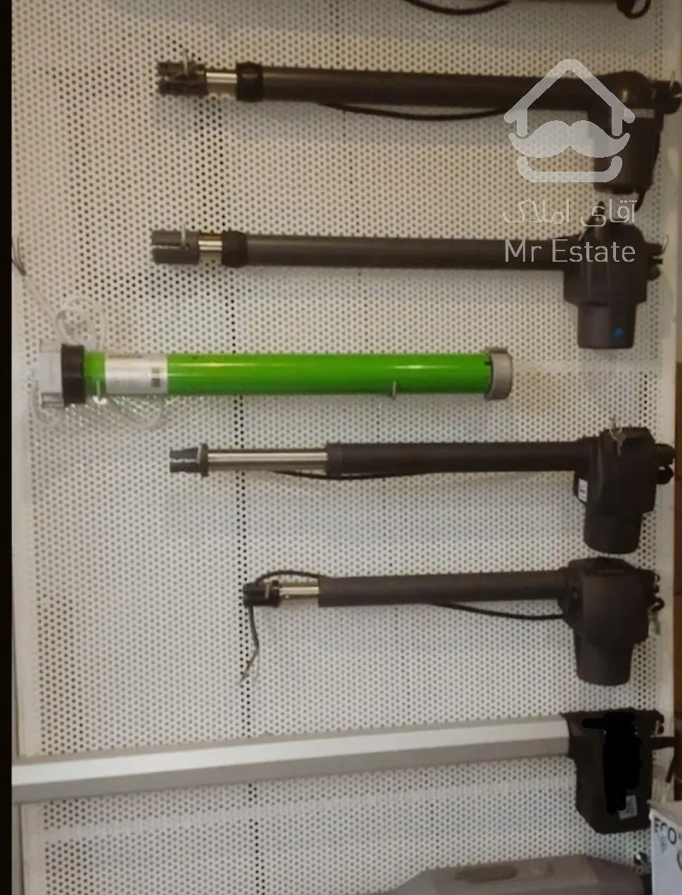 تعمیرات تخصصی درب‌های اتوماتیک