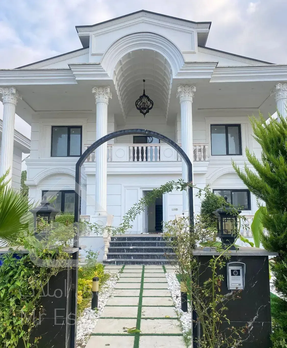 فروش ویلا شهرکی در تنکابن