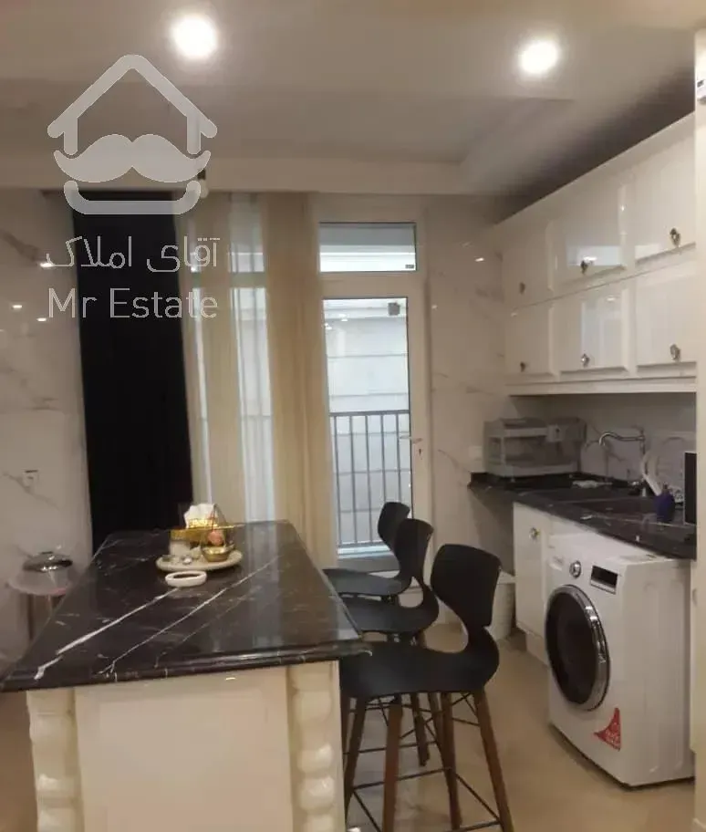 215متر 3خواب مستر