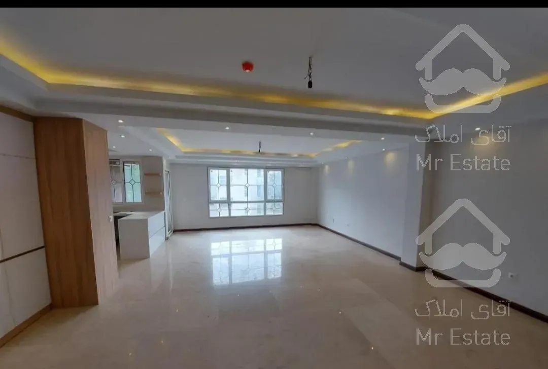 خرید و فروش ۱۱۰متر ۳خواب رو به آفتاب ۱۰ ساله