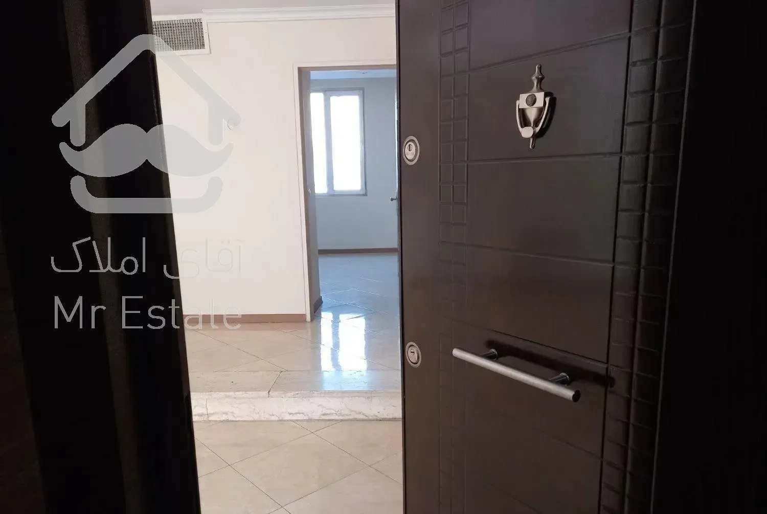 آپارتمان ۱۱۰ متری در تهرانسر