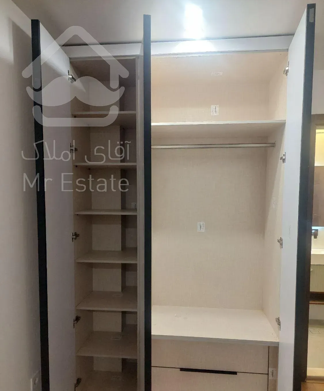 فروش آپارتمان۸۹متری ۲خوابه درشهرک والفجر (منطقه ۶)