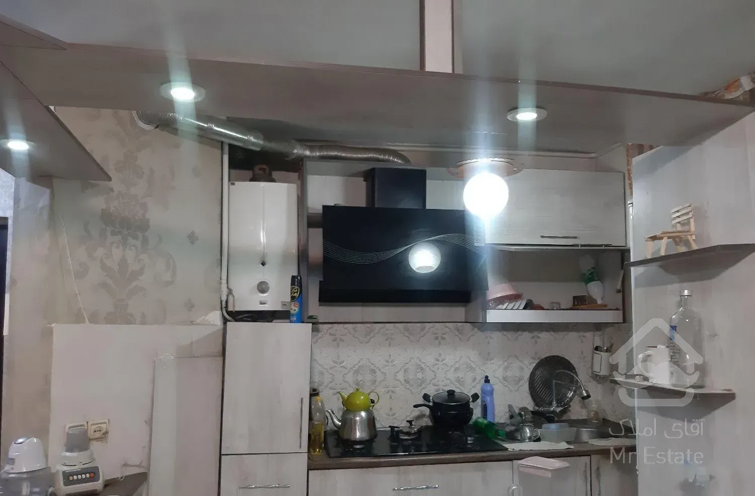 ۵۲متر/سنددار/قائمیه/شیک/وام دار