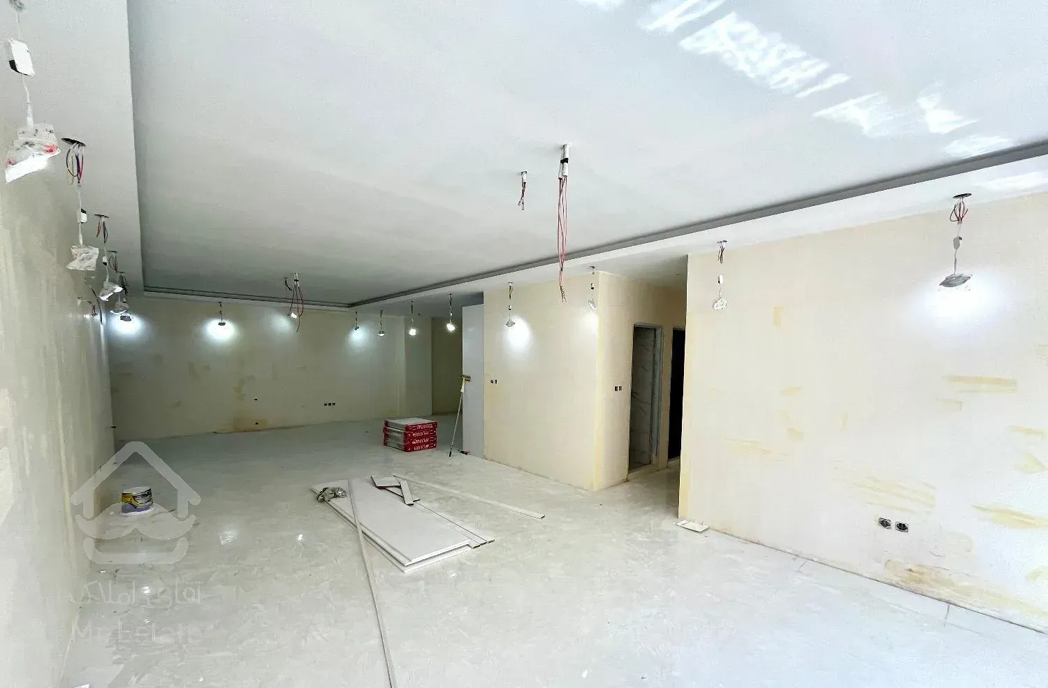 اپارتمان موساز فول ۱۲۳متر اقا بیگی