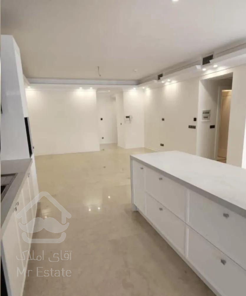 ۱۳۳متر ۱۲متر پاسیو مسقف کلید نخورده ویو ابدی