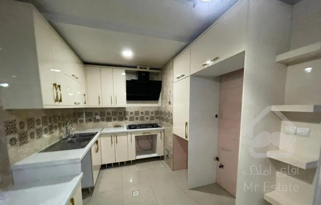 ۱۳۰متر دو خوابه برج دهکده المپیک شهرک عقاب