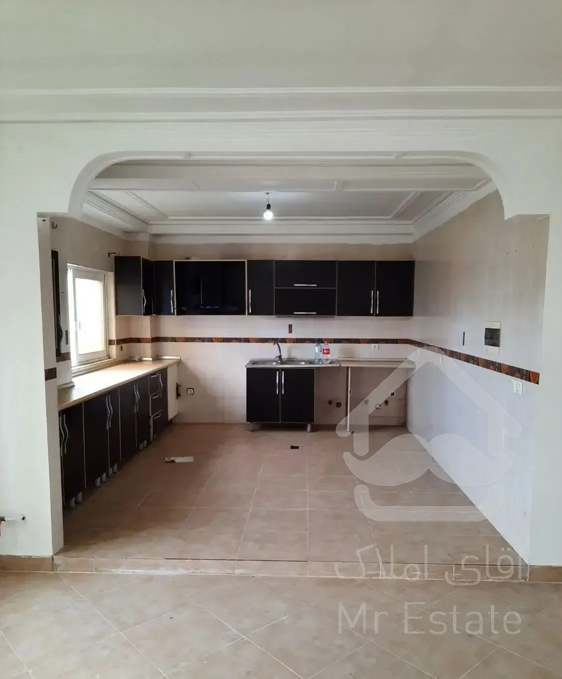 آپارتمان ۱۳۵ متری در نور خ آزادی