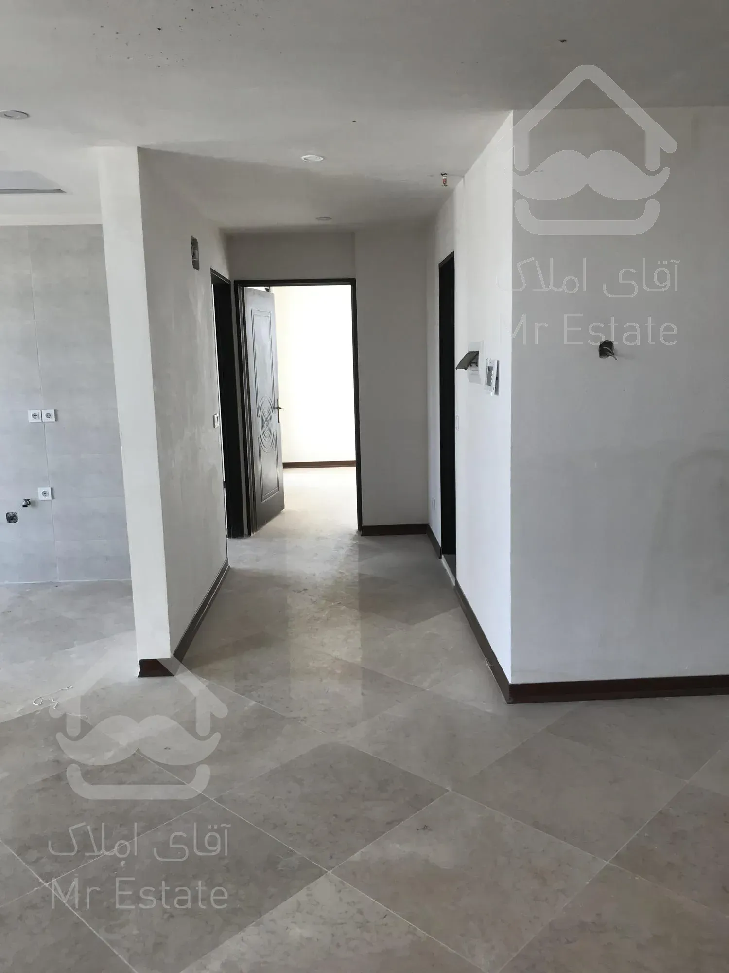 ۱۰۵ متر کلید نخورده در دریاچه