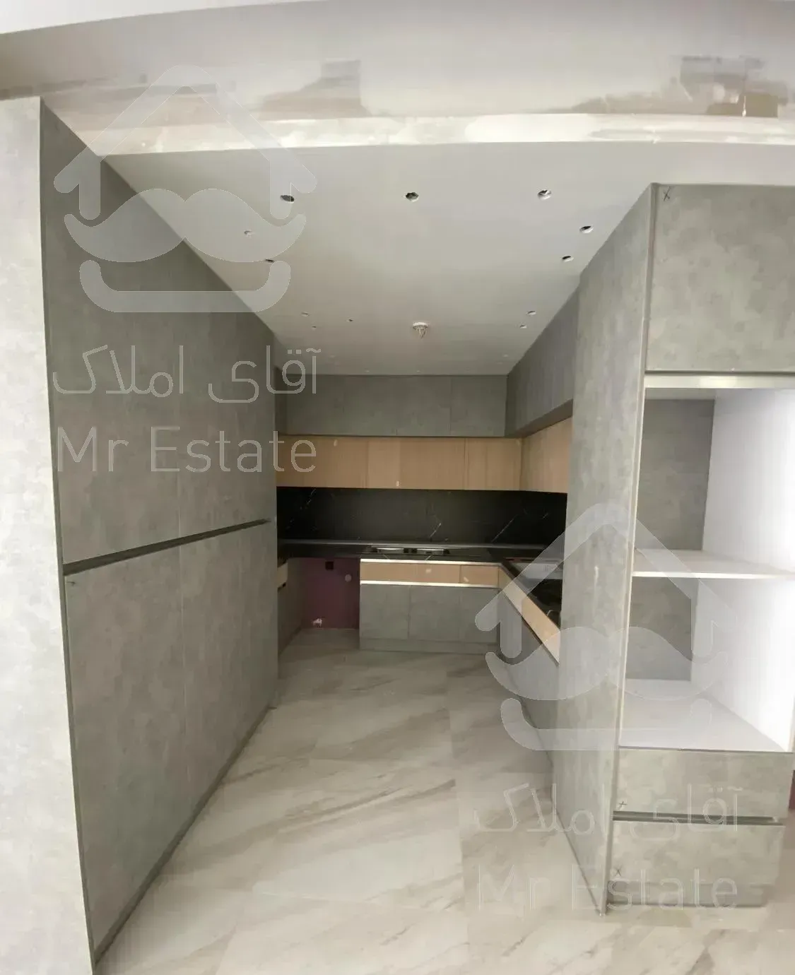 آپارتمان ۱۲۵ متری تک واحدی برازنده