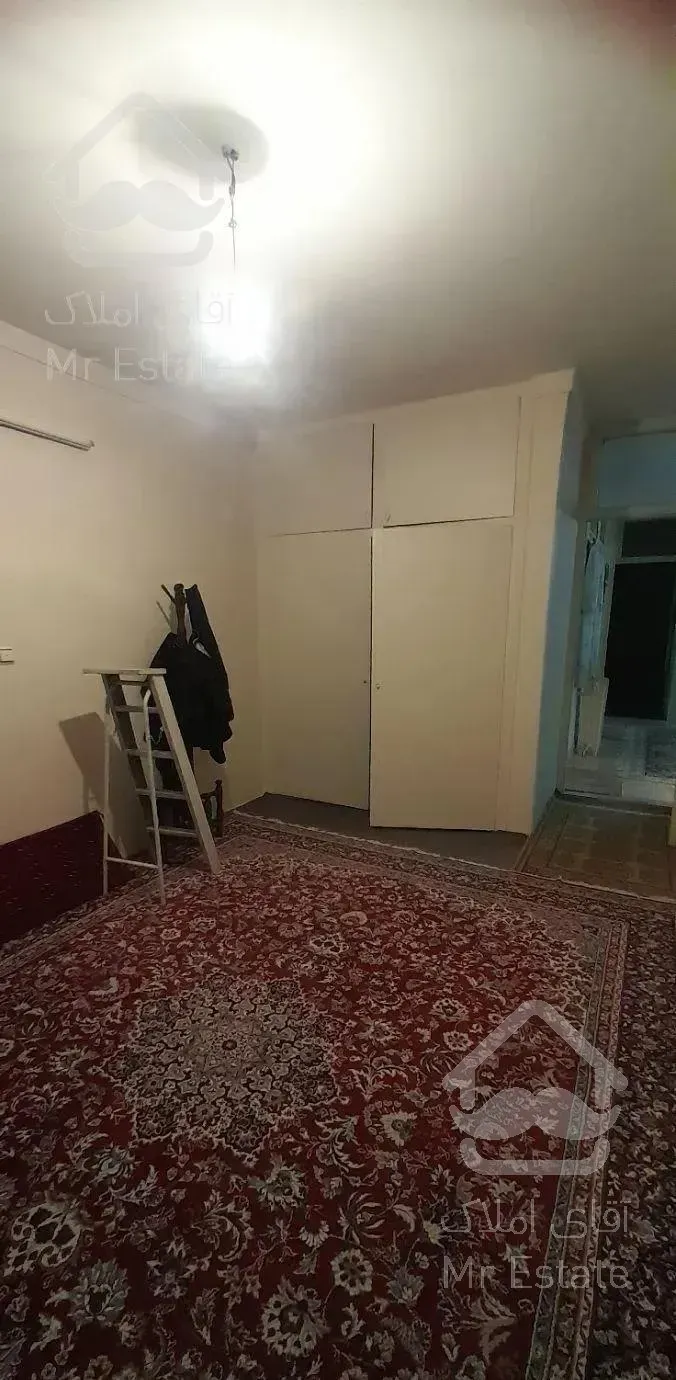 ۱۹۰ متر / ۳خواب / تکواحدی    ( ۷۵متر قدرالسهم  )