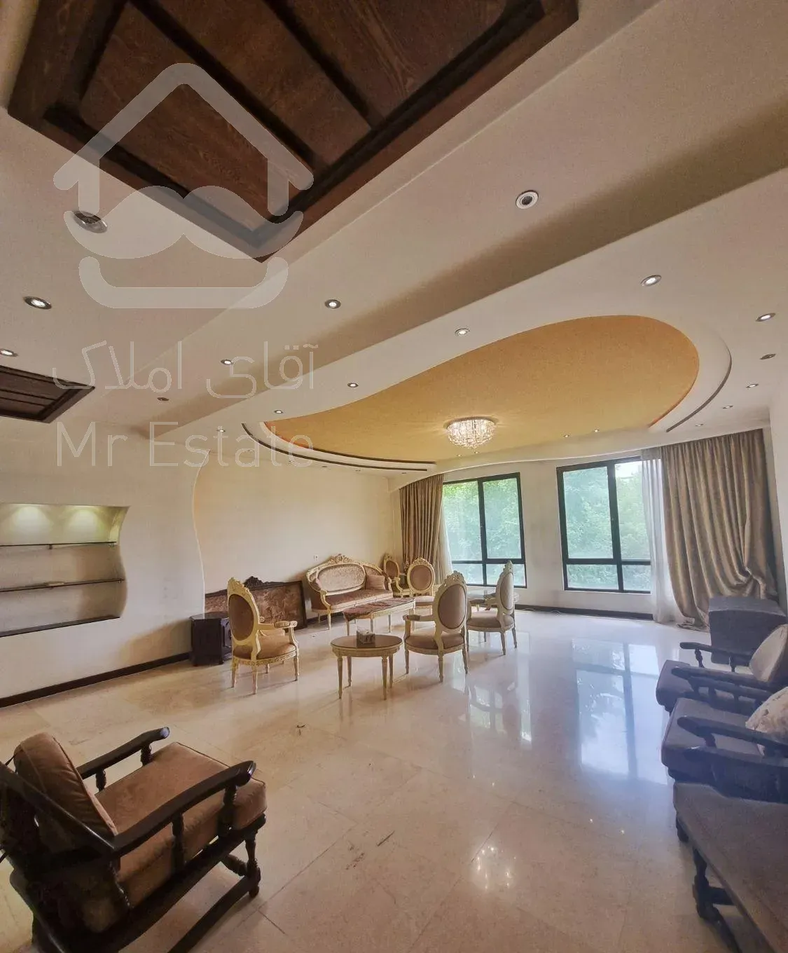 فروش آپارتمان ۱۸۰ متری ۳ خوابه در آجودانیه