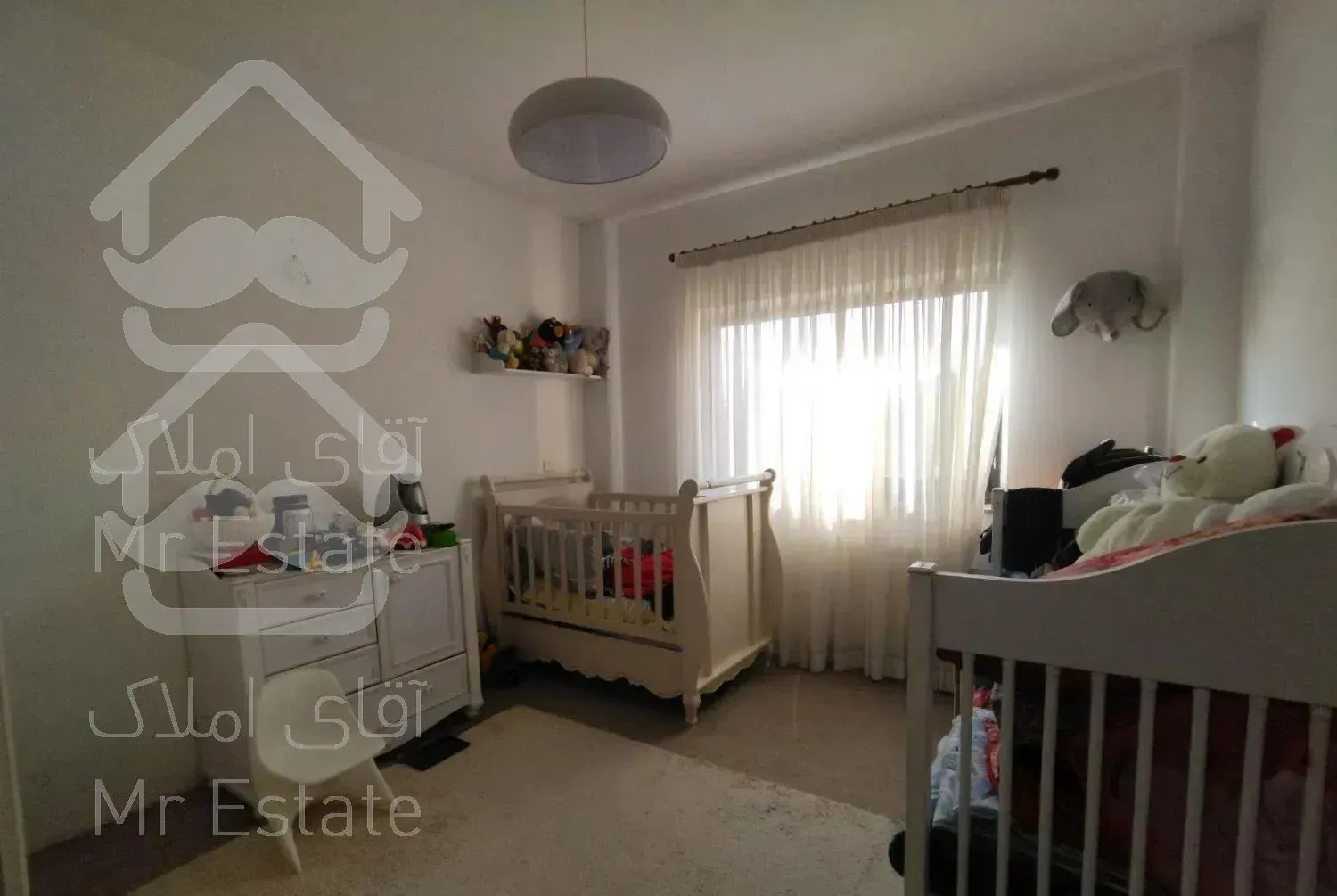 دربند ۱۱۰ متر ویو تهران بدون مشرف