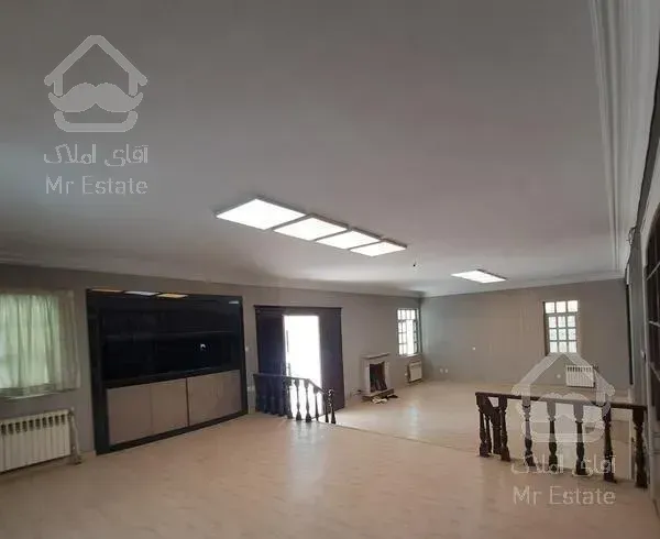 خانه ویلایی ۸۵۰متر شهرک غرب مهستان