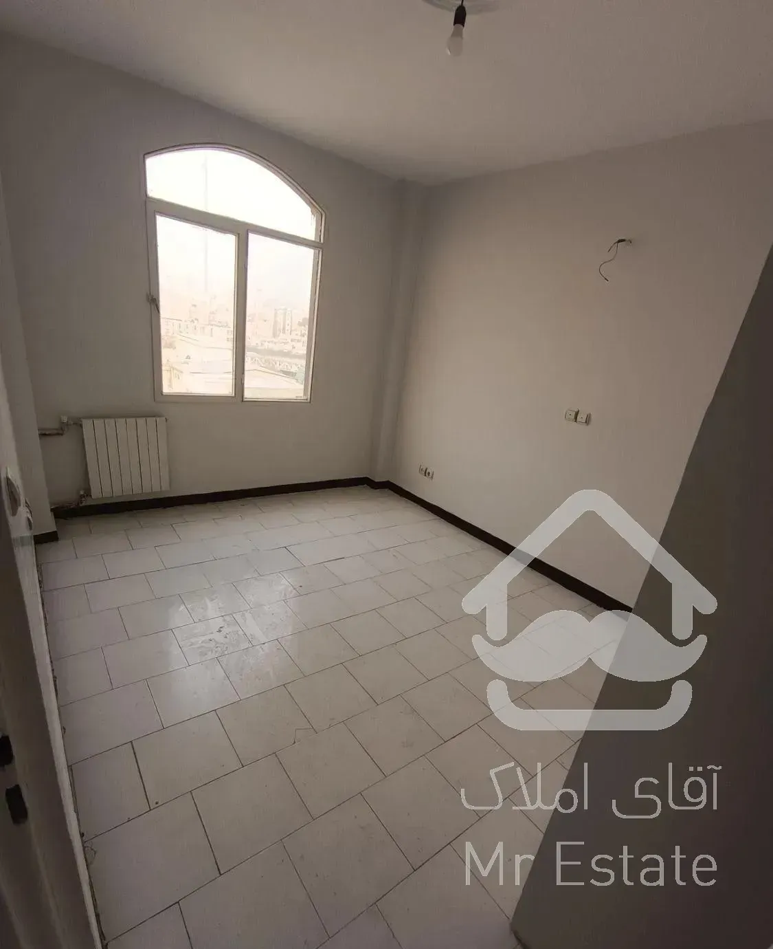 اپارتمان۱۰طبقه۴واحدی ۶۰متری۲خواب