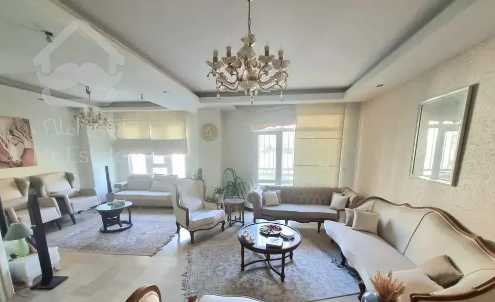 شهرآرا شمال کیا ۱۰۰ متری ۹ ساله واقعی