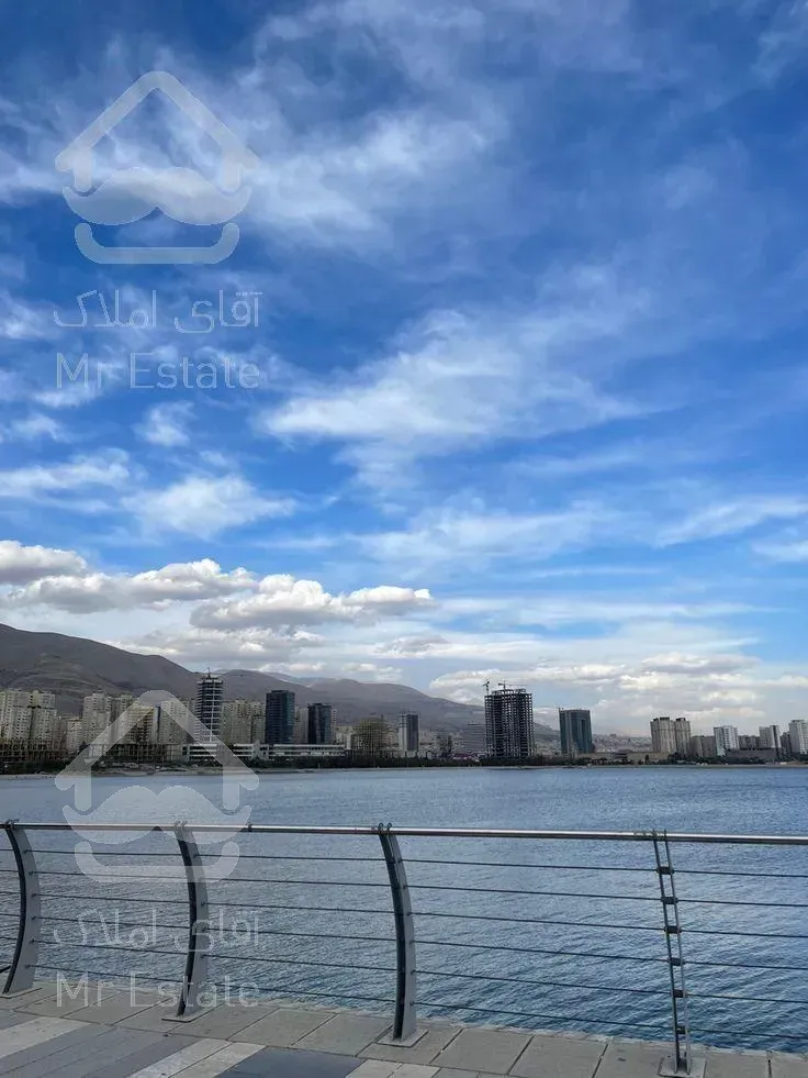 واحد ۸۰ و ۱۲۰ برج هایپرلوکس دریاچه چیتگر