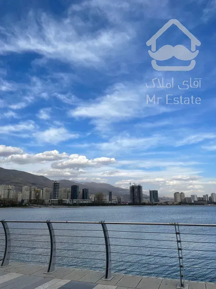 واحد ۸۰ و ۱۲۰ برج لوکس دریاچه