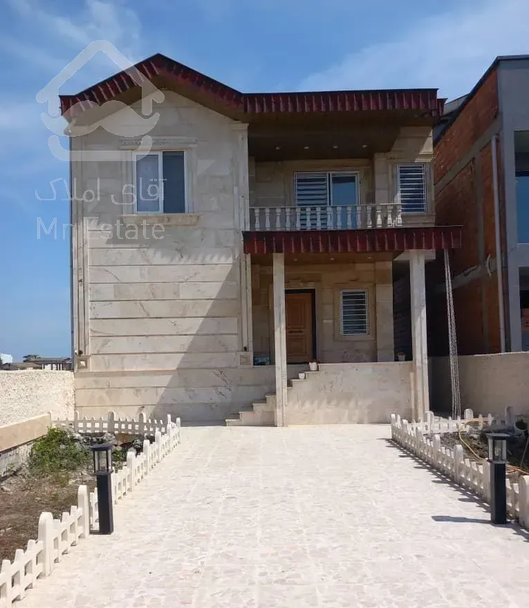 نوشهر تازه آباد فروش ویلا 288 متری سه خوابه با سند