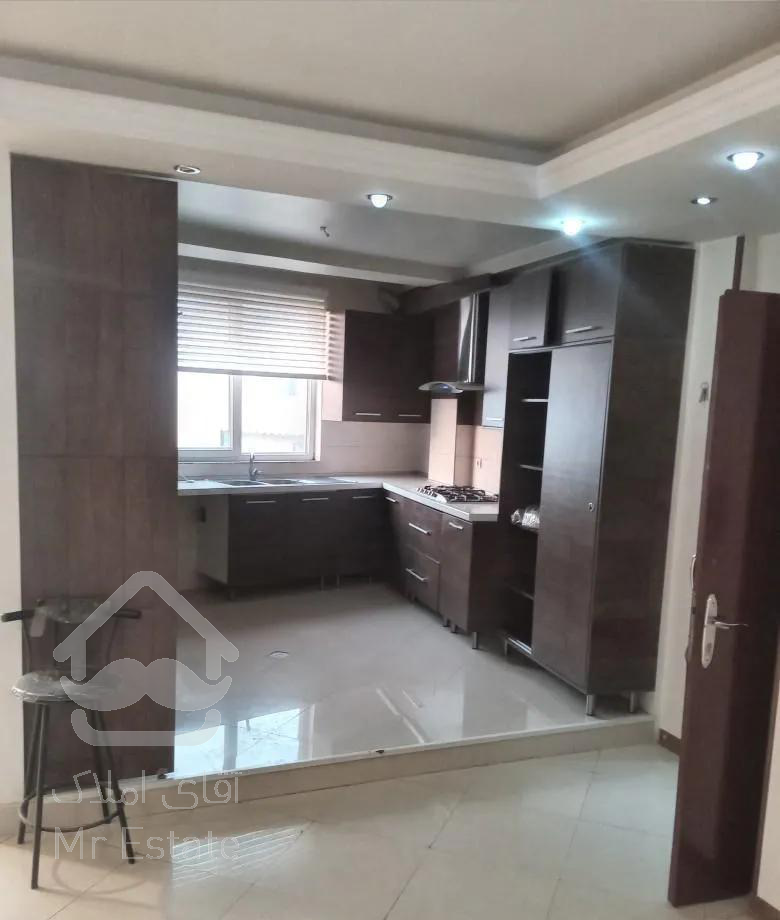 آپارتمان ۹۴ متر دو خوابه شیان