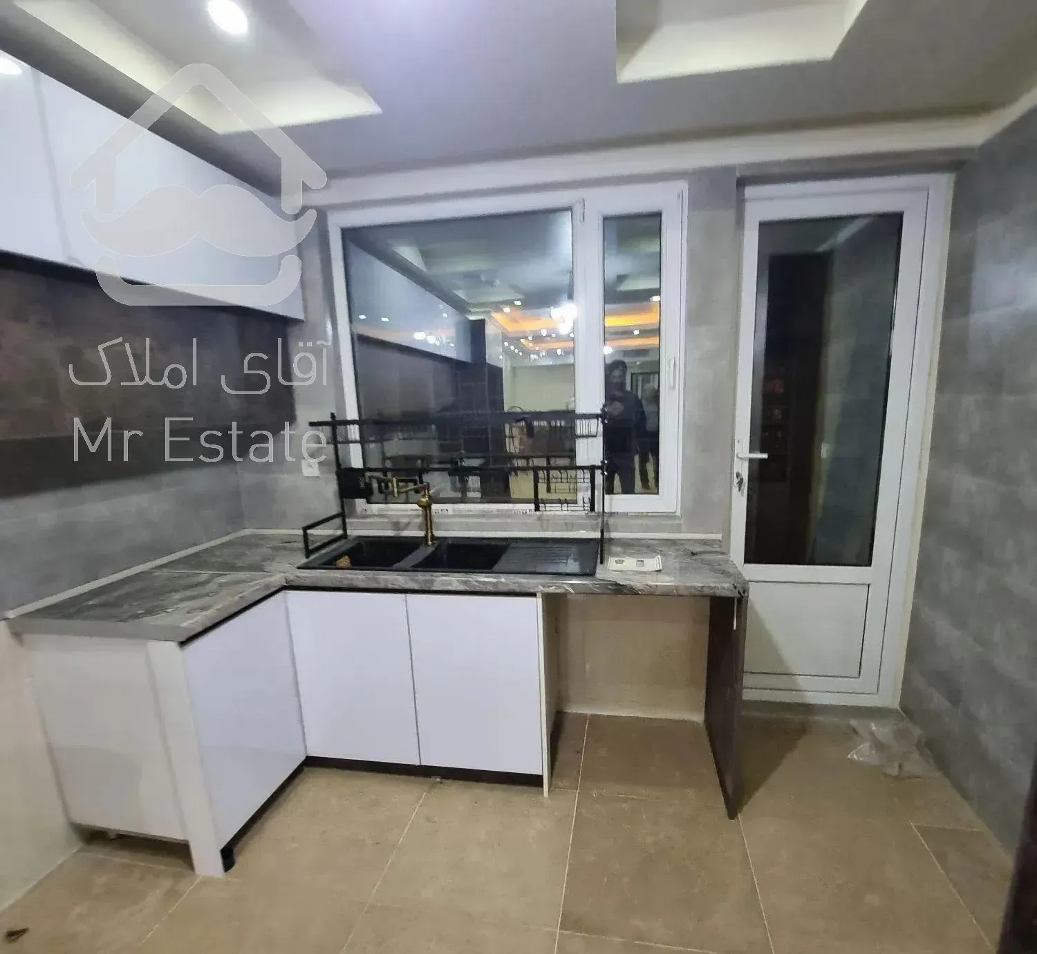 آپارتمان ۱۰۸ دوخوابه مرکزیها