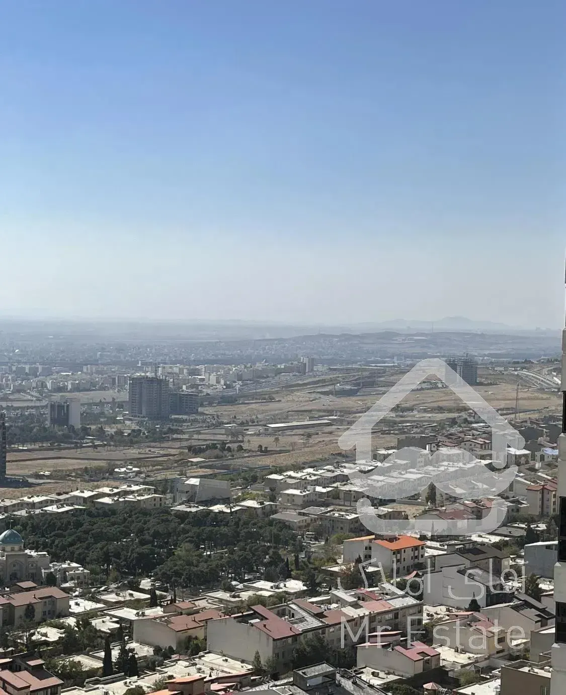 اپارتمان ١٠٦ متری/کلیدنخورده/طبقات آخر/چیتگر