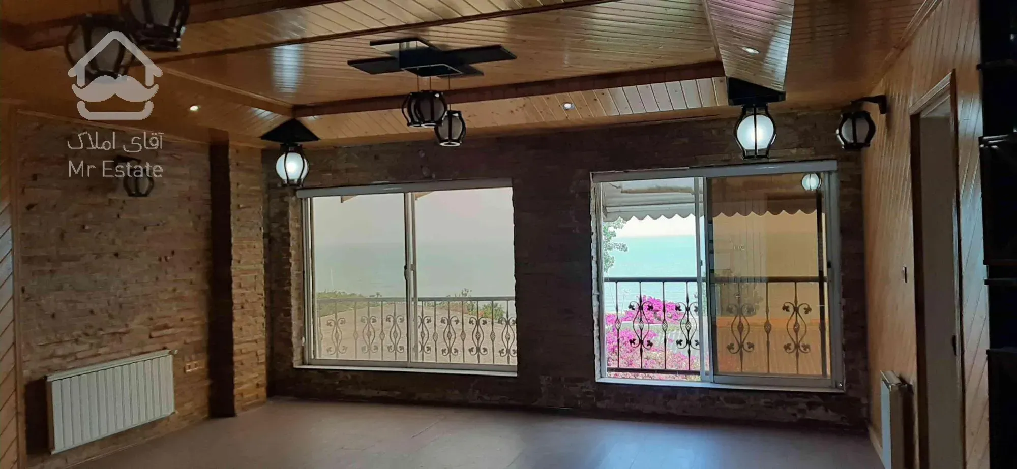 اپارتمان  ساحلی