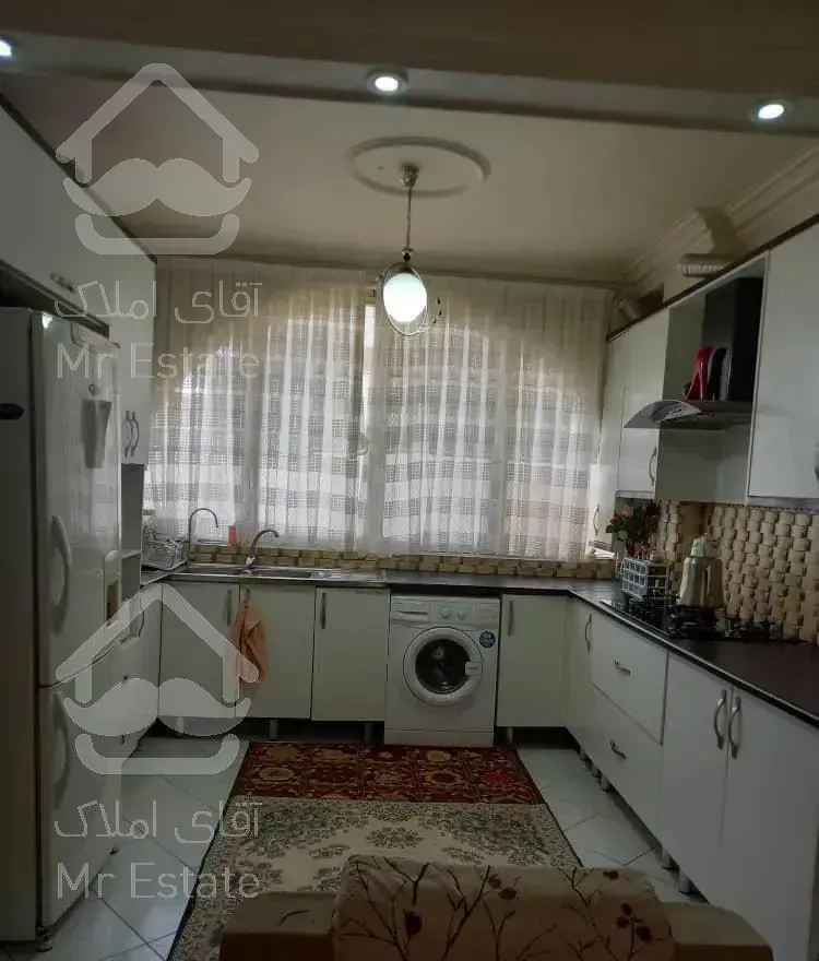 ۶۷ متر ۲ خواب(فلکه دوم)