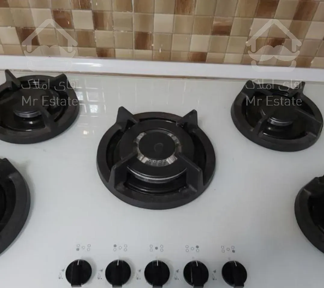 اپارتمان با کلیه وسایل و لوازم بفروش میرسد