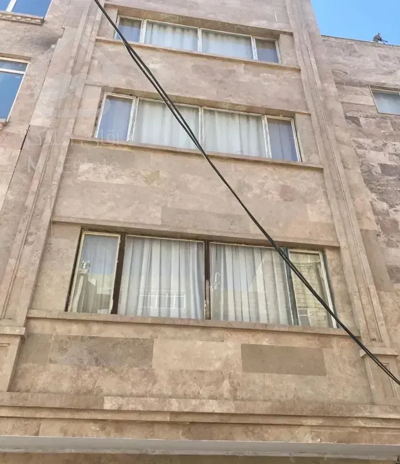 واحد همکف 60 متری