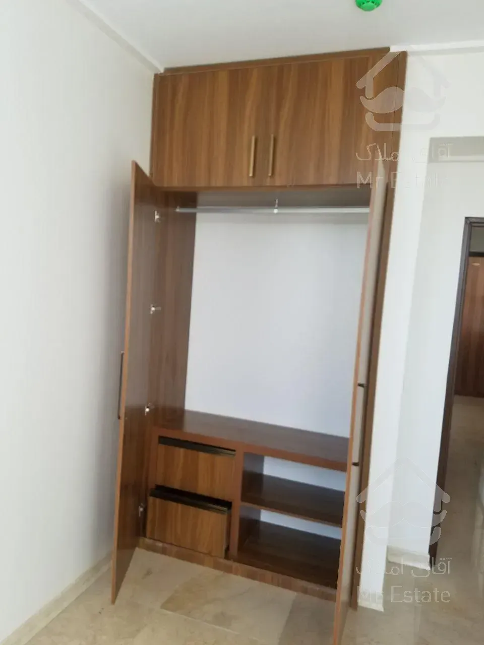 80 متر در بهترین لوکیشن نیاوران