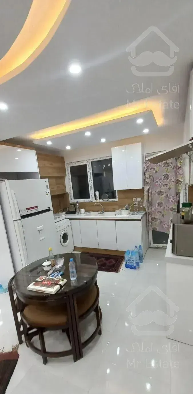 اپارتمان ۹۰ متری تخلیه امکانات کامل