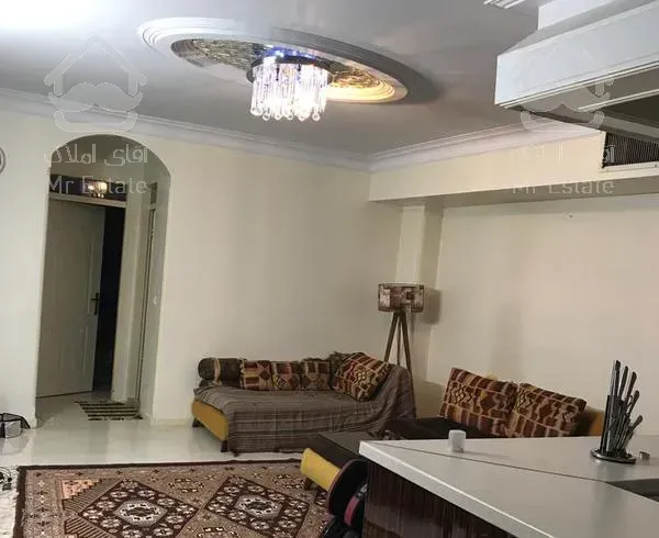 آپارتمان ۶۶ متری +حیاط خلوت تخلیه