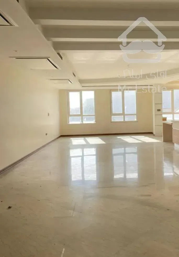 آپارتمان پاسداران ۱۷۰ متر ۳ خواب*حالت تک واحدی*